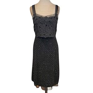 St. John Evening Couture Black Sequined Lace Sleeveless Sheath Dress Size 6